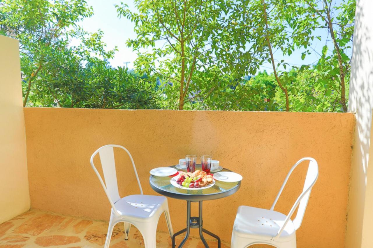 Senses Suites Dassia  Exterior photo
